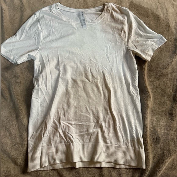 Athleta Cream Muscle Tee - Picture 1 of 3